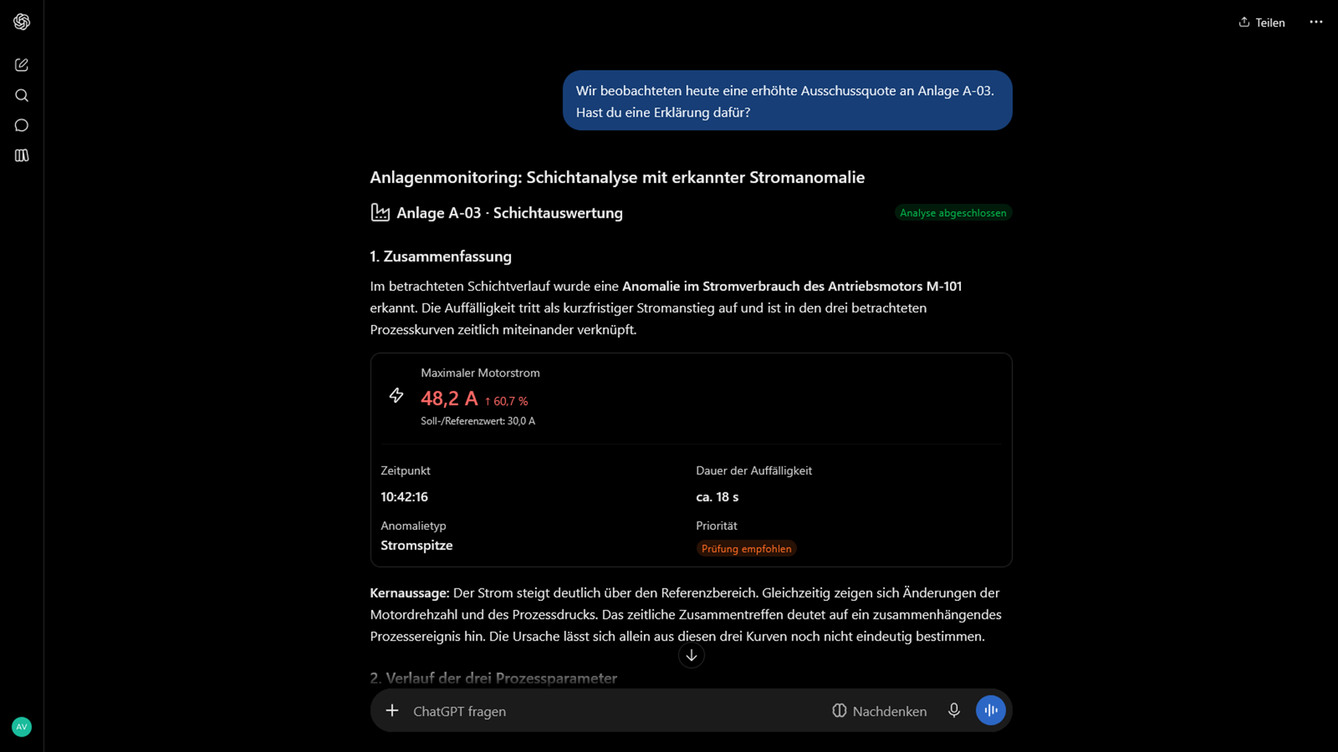 KI-Assistent beantwortet die Frage nach einer erhöhten Ausschussquote und
                        identifiziert dabei eine Stromanomalie am Antriebsmotor einer Anlage